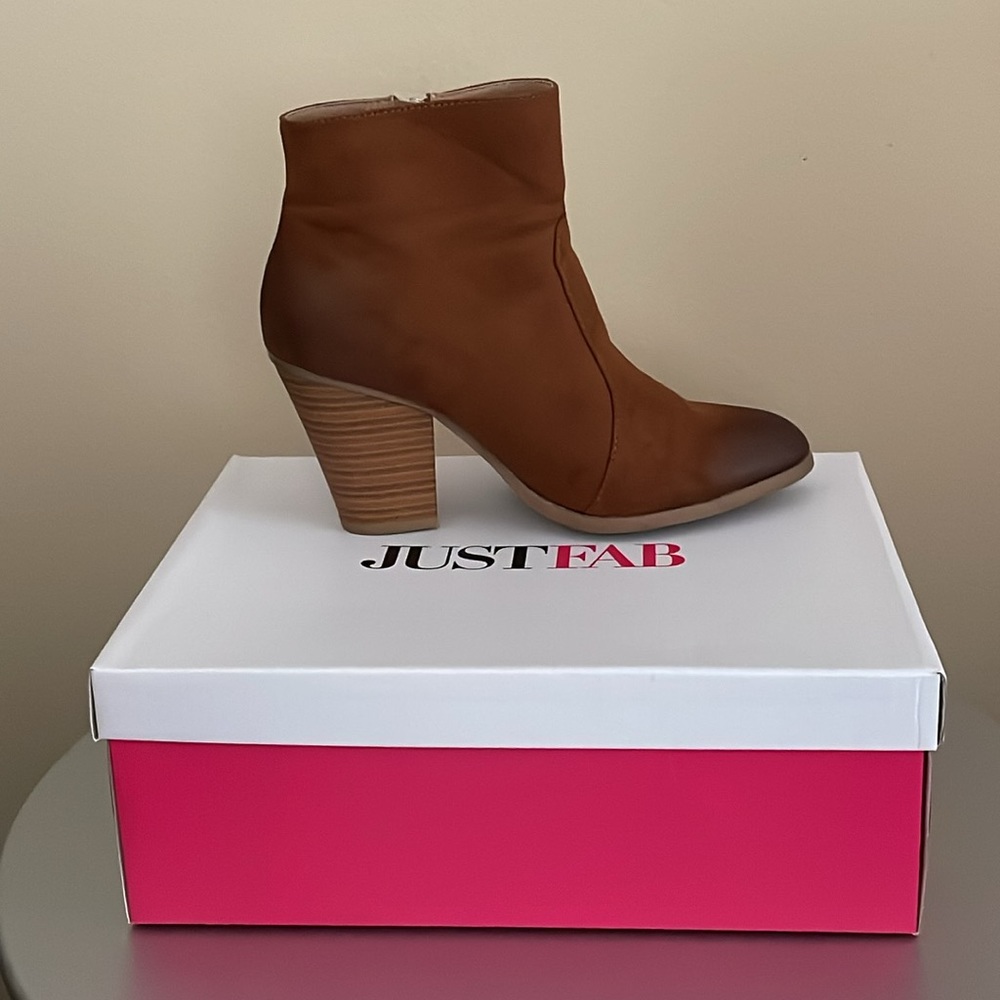 JustFab - Picture 2 of 6